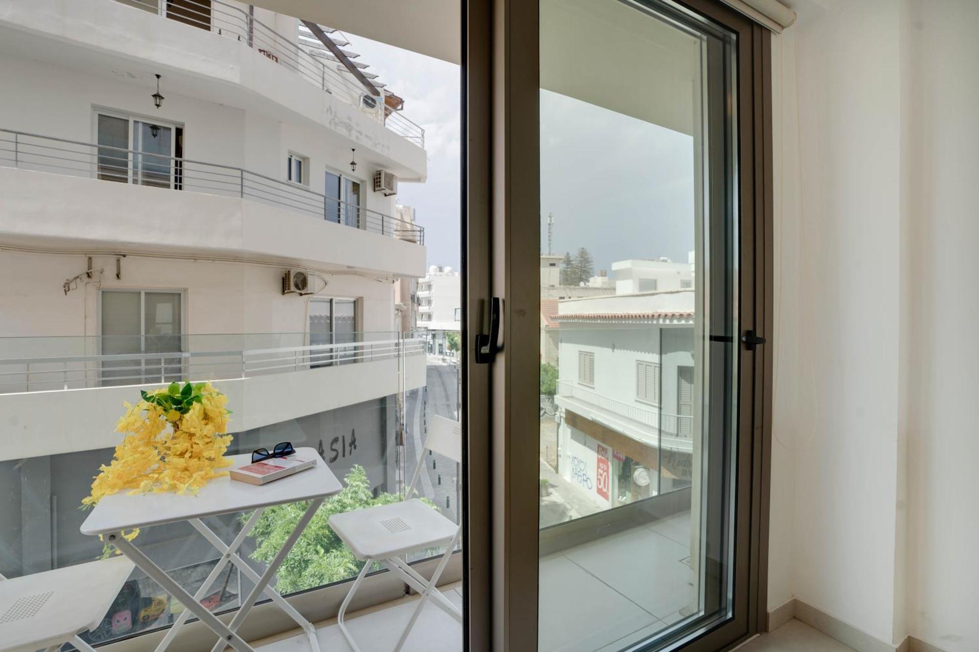 Lemon Paradise City Centre 200M From Beach Larnaca Exteriér fotografie